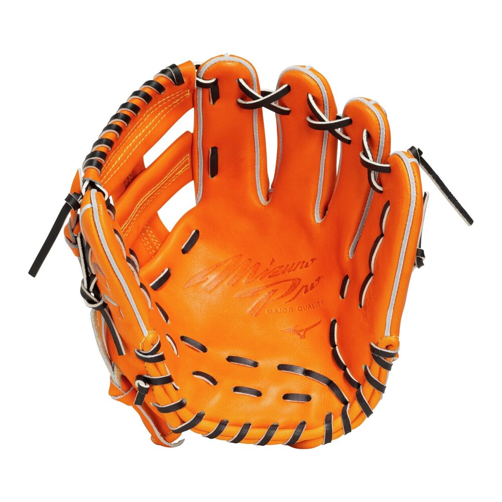 MIZUNO - 新品　ミズノプロ　硬式内野手用　手揉み型付け済　サイズ8 硬式用【ミズノプロ】Classic 限定カラー【内野手用／サイズ8
