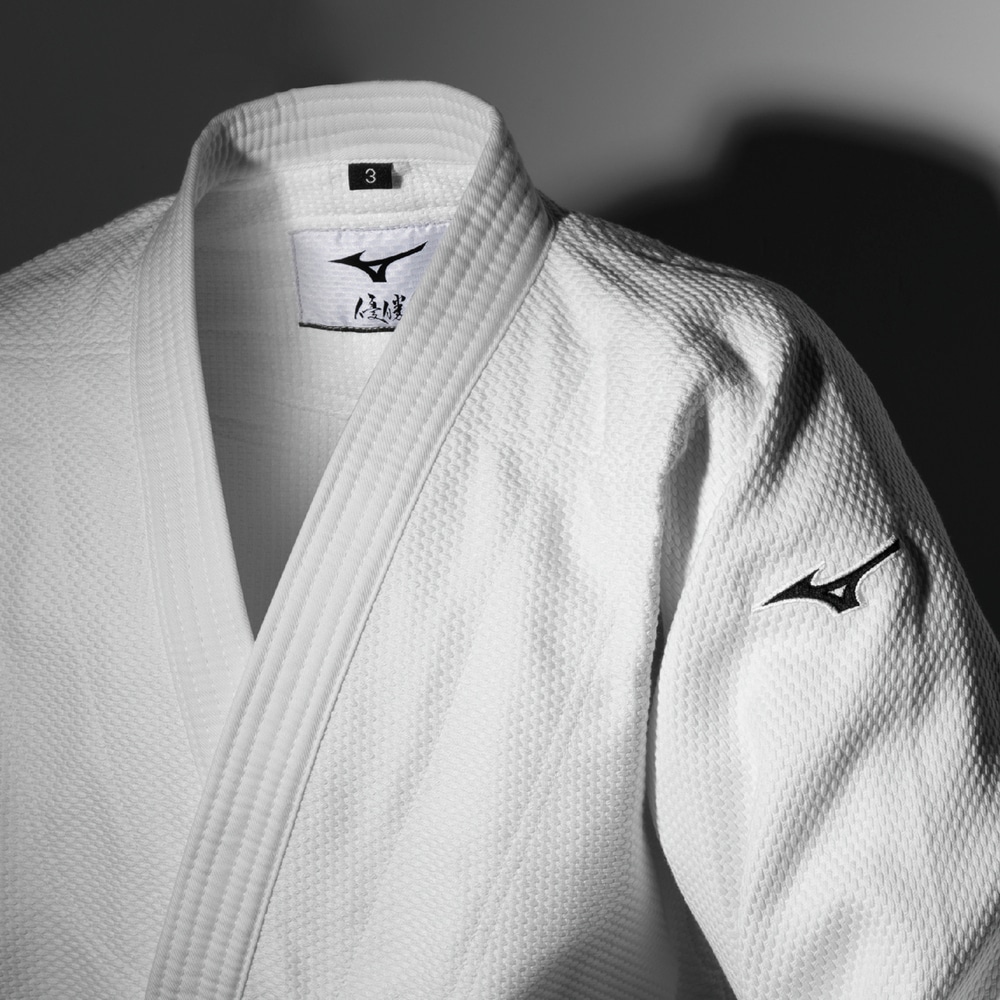 柔道衣(優勝NX／上衣)二重織|22JAAA8201|柔道衣|柔道|ミズノ公式オンライン