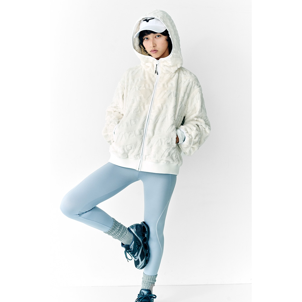 ミズノ直営限定／吸湿発熱】ブレスサーモロゴファーフーディ|32JEC890