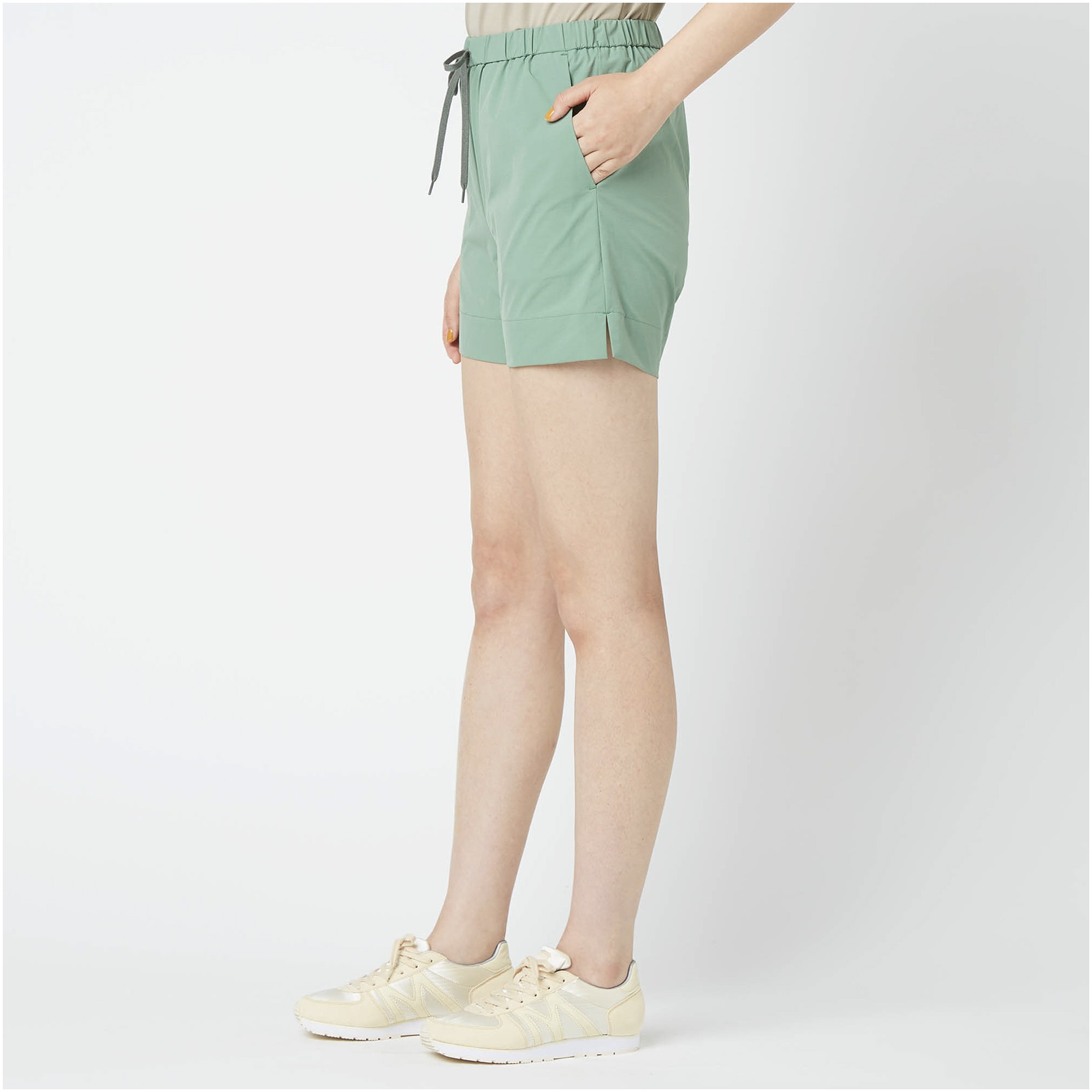 ウォーターリパレントストレッチショートパンツ|B2MDA211|Go to