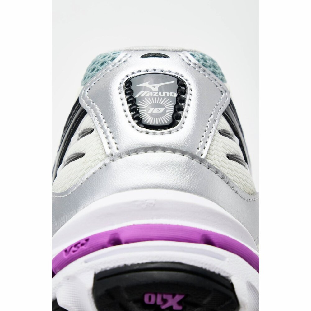 WAVE RIDER 10 emmi|D1GA2104_c|MIZUNO1906|ライフスタイル|ミズノ公式