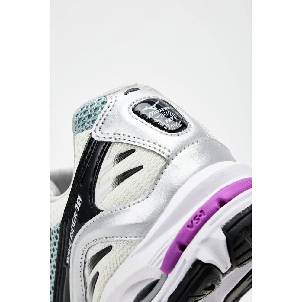 WAVE RIDER 10 emmi|D1GA2104_c|MIZUNO1906|ライフスタイル|ミズノ公式