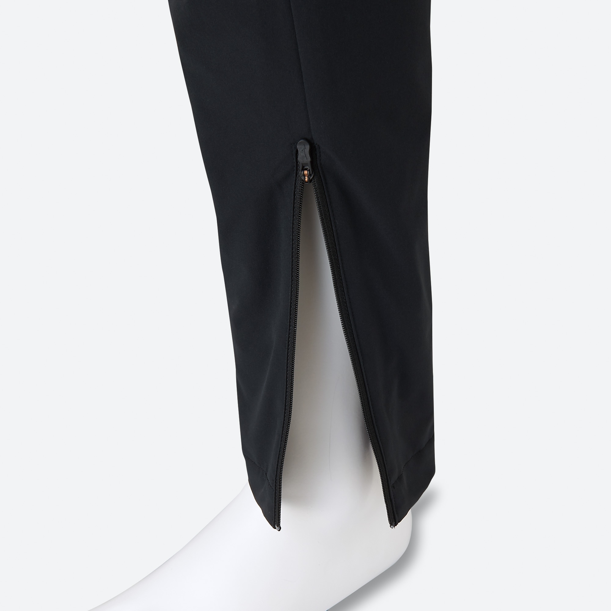 ミズノ MIZUNO ユニセックス サーマルチャージウォーマーパンツ 2025年秋冬モデル N2JDC500 サーマルチャージ／発熱】ウォーマーパンツ|N2JDA500|ウエア|スイム