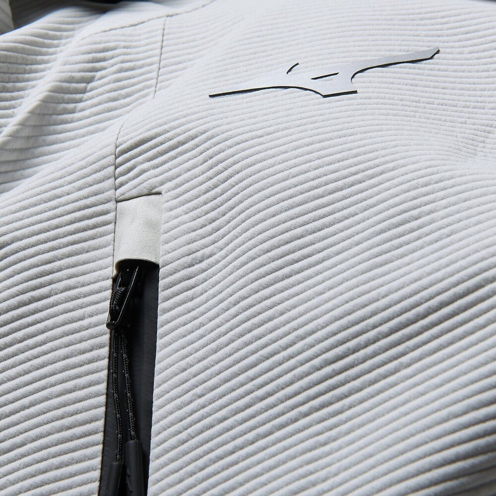 保温素材／吸湿発熱】テックフィルブレスサーモアンファジーパーカー