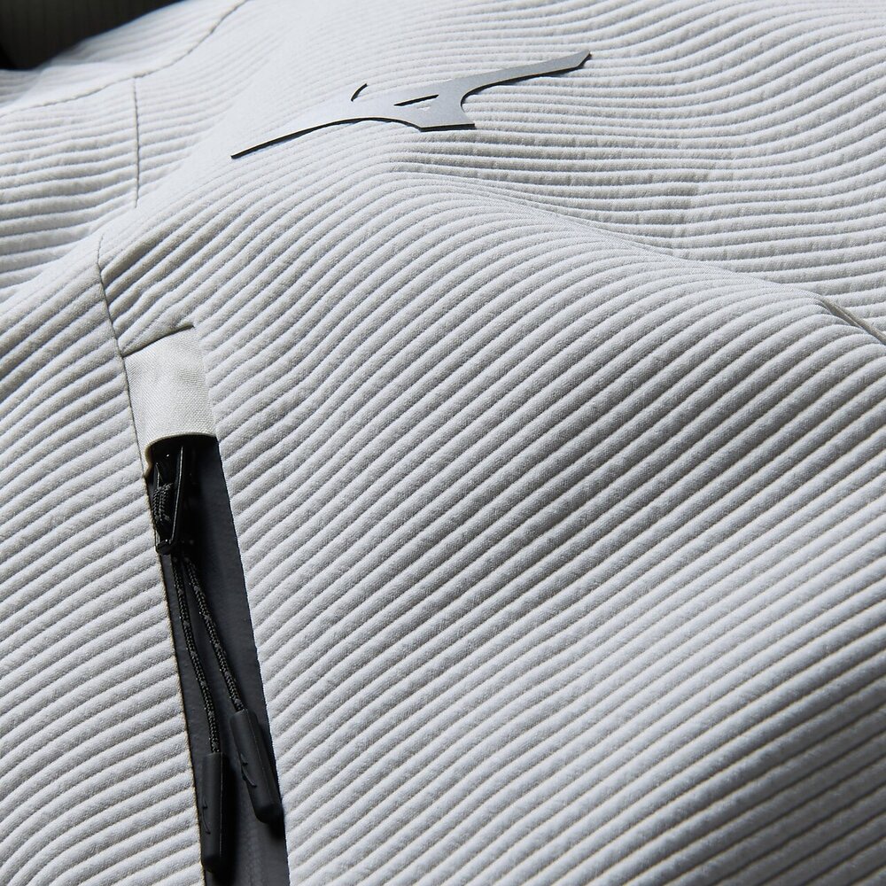 保温素材／吸湿発熱】テックフィルブレスサーモアンファジーパーカー