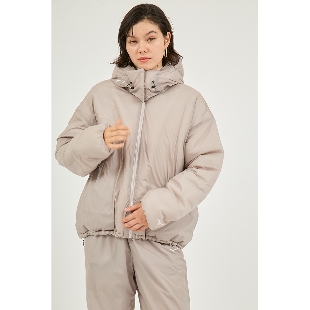 ミズノ直営店限定】emmiコラボ テックフィルブレスサーモコート