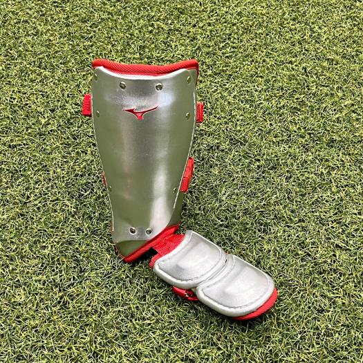 MIZUNO SHOP [ミズノ公式オンラインショップ] 【ミズノ直営店限定】フットガード(左足／右打者用)ブランドアンバサダーズコレクション ユニセックス 05 埼玉西武