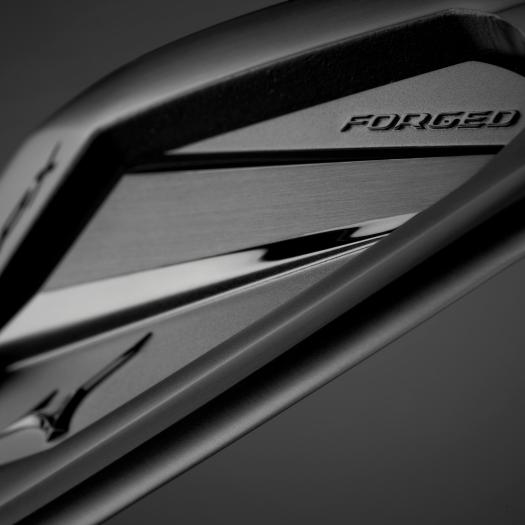 JPX 925 FORGED Limited Black Edition アイアン 6本組(No.5～9、PW