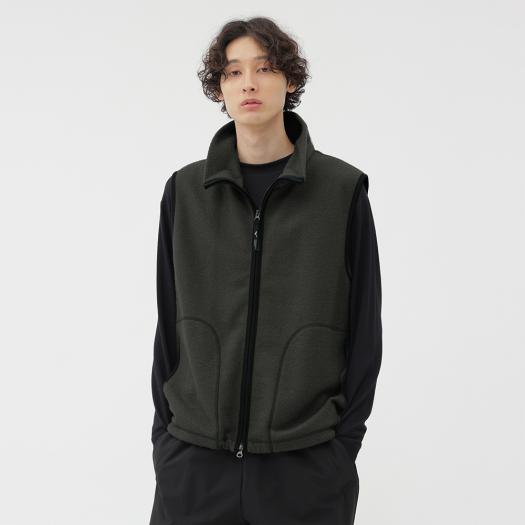 MIZUNO SHOP [ミズノ公式オンラインショップ] 【MARGARET HOWELL】コンプレスドウールベスト メンズ 36 モス B2JCCZ29