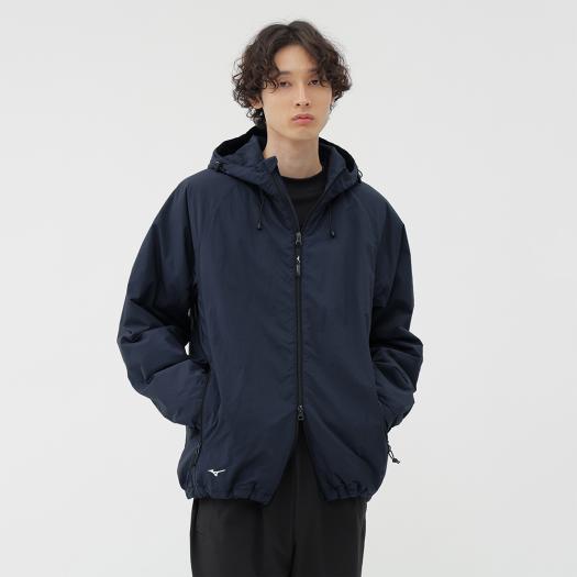 MIZUNO SHOP [ミズノ公式オンラインショップ] 【MARGARET HOWELL／吸湿発熱】ブレスサーモ タスランナイロンフーディージャケット メンズ 14 ネイビー B2JECZ27