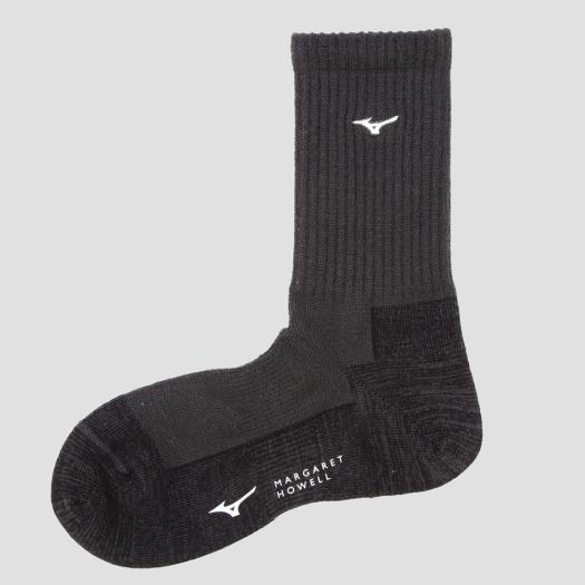 MIZUNO SHOP [ミズノ公式オンラインショップ] 【MARGARET HOWELL／吸湿発熱】ブレスサーモウールソックス ウィメンズ 08 チャコール B2JXCZ22