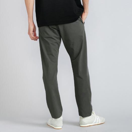 【新品】V12 グレー メンズパンツ Mサイズ V12 ゴルフ メンズパンツ（サイズ（S/M/L）：M）｜メンズウエア