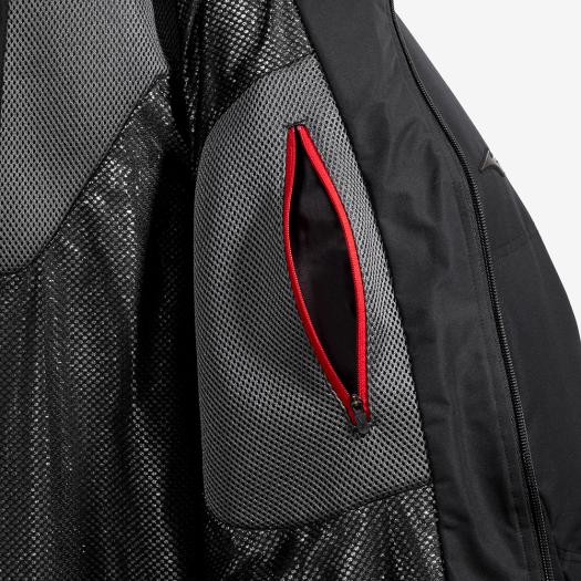 数量限定】モレリア クロスステッチダウンジャケット MADE IN JAPAN