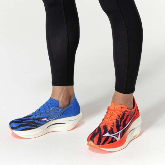 Mizuno ミズノ ウエーブリベリオンプロ３LOW限定カラー 最終価格】Mizuno ミズノ ウエーブリベリオンプロ3LOW限定カラー