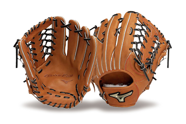 25aw_ds_outfielder_deep_concep