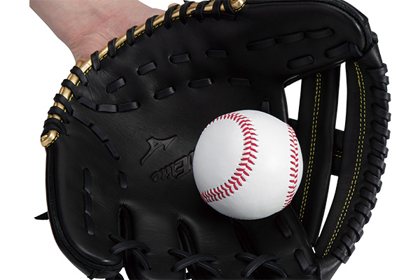 グローバルエリート】トレーニンググラブ【内野手用】|1AJGT32000