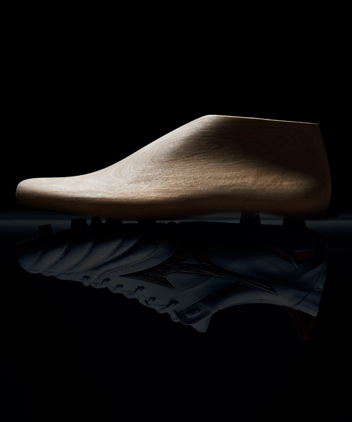 ラスト（足型）